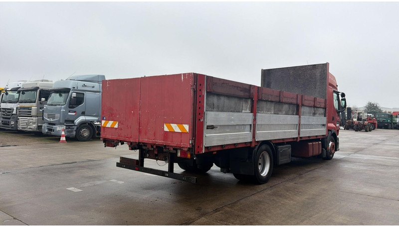 Renault Premium 340 (POMPE MANUELLE / MANUAL PUMP / PLATEAU LONGUE) - شاحنات مسطحة: صورة 4 Renault Premium 340 (POMPE MANUELLE / MANUAL PUMP / PLATEAU LONGUE) - شاحنات مسطحة: صورة 4