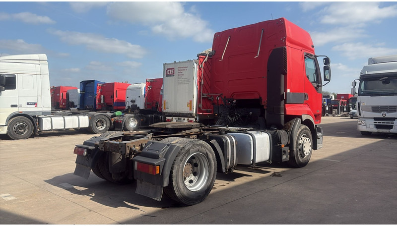 Renault Premium 420 (BOITE MANUELLE / MANUAL GEARBOX) - وحدة جر: صورة 4 Renault Premium 420 (BOITE MANUELLE / MANUAL GEARBOX) - وحدة جر: صورة 4