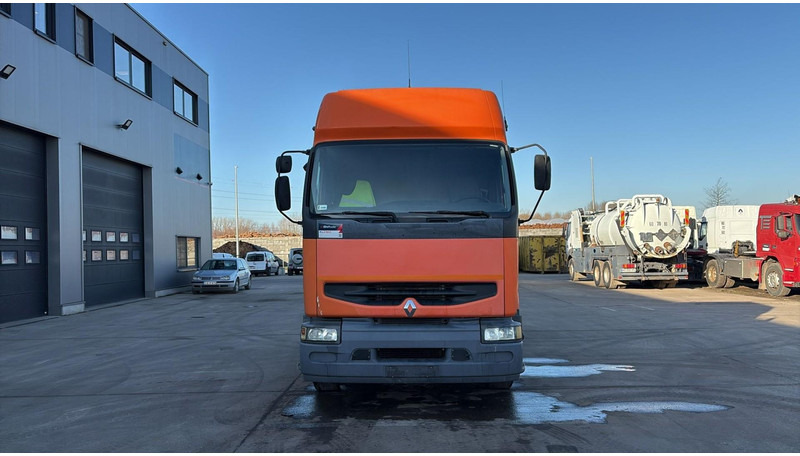 Renault Premium 420 (BOITE MANUELLE / MANUAL GEARBOX) - وحدة جر: صورة 2 Renault Premium 420 (BOITE MANUELLE / MANUAL GEARBOX) - وحدة جر: صورة 2