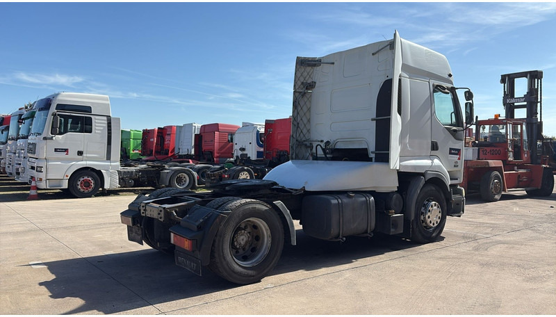 Renault Premium 420 (BOITE MANUELLE / MANUAL GEARBOX) - وحدة جر: صورة 4 Renault Premium 420 (BOITE MANUELLE / MANUAL GEARBOX) - وحدة جر: صورة 4