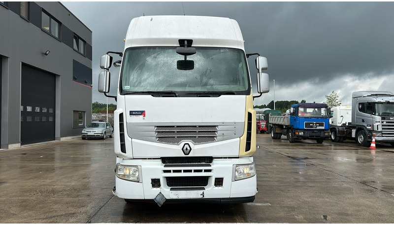 Renault Premium 450 (BOITE MANUELLE / MANUAL GEARBOX) - وحدة جر: صورة 2 Renault Premium 450 (BOITE MANUELLE / MANUAL GEARBOX) - وحدة جر: صورة 2