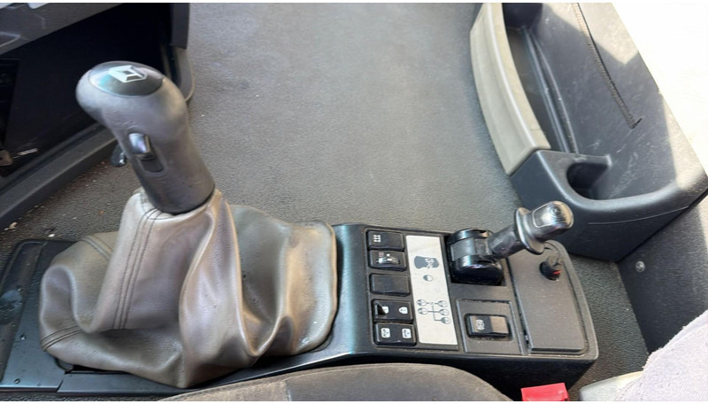 Renault Premium 450 DXI (BOITE MANUELLE / MANUAL GEARBOX) Renault Premium 450 DXI (BOITE MANUELLE / MANUAL GEARBOX): صورة 15