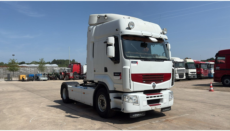 Renault Premium 460 DXI (PERFECT CONDITION / CHASSIS NO RUST / VERY CLEAN / AIRCO / EEV) - وحدة جر: صورة 2 Renault Premium 460 DXI (PERFECT CONDITION / CHASSIS NO RUST / VERY CLEAN / AIRCO / EEV) - وحدة جر: صورة 2