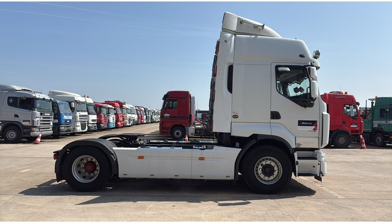 Renault Premium 460 DXI (PERFECT CONDITION / CHASSIS NO RUST / VERY CLEAN / AIRCO / EEV) - وحدة جر: صورة 3 Renault Premium 460 DXI (PERFECT CONDITION / CHASSIS NO RUST / VERY CLEAN / AIRCO / EEV) - وحدة جر: صورة 3