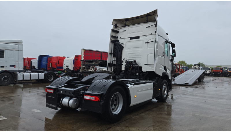Renault T440 (BELGIAN TRUCK / ACC / FRIGO / NAVI / COLLISSION WARNING / LANE WARNING / 2 TANKS / LOW KM !!!!) - وحدة جر: صورة 4 Renault T440 (BELGIAN TRUCK / ACC / FRIGO / NAVI / COLLISSION WARNING / LANE WARNING / 2 TANKS / LOW KM !!!!) - وحدة جر: صورة 4