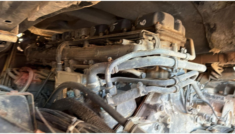 وحدة جر Scania 114 - 380 (MANUAL GEARBOX / BOITE MANUELLE): صورة 15