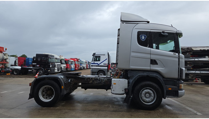 Scania 124 - 360 (POMPE MANUELLE / MANUAL PUMP / BOITE MANUELLE / MANUAL GEARBOX / AIRCO) - وحدة جر: صورة 4 Scania 124 - 360 (POMPE MANUELLE / MANUAL PUMP / BOITE MANUELLE / MANUAL GEARBOX / AIRCO) - وحدة جر: صورة 4