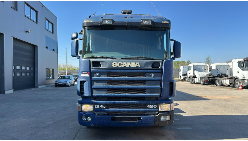 Scania 124-420 (MANUAL GEARBOX / BOITE MANUELLE) - وحدة جر: صورة 2 Scania 124-420 (MANUAL GEARBOX / BOITE MANUELLE) - وحدة جر: صورة 2