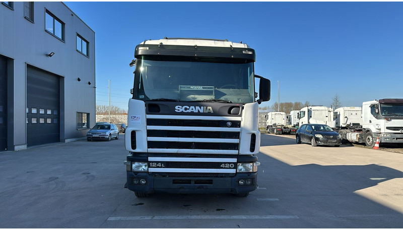 Scania 124-420 (MANUAL GEARBOX / BOITE MANUELLE) - وحدة جر: صورة 2 Scania 124-420 (MANUAL GEARBOX / BOITE MANUELLE) - وحدة جر: صورة 2