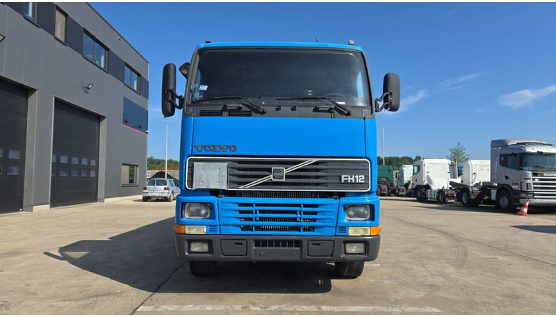 Volvo FH 12.380 (20.100 LITERS / PARFAIT ETAT / TOP CONDITION !!! / 6X2 / BOITE MANUELLE) - شاحنة صهريج: صورة 2 Volvo FH 12.380 (20.100 LITERS / PARFAIT ETAT / TOP CONDITION !!! / 6X2 / BOITE MANUELLE) - شاحنة صهريج: صورة 2