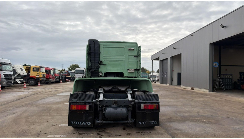 Volvo FH 12.380 (BOITE MANUELLE / MANUAL GEARBOX) - وحدة جر: صورة 5 Volvo FH 12.380 (BOITE MANUELLE / MANUAL GEARBOX) - وحدة جر: صورة 5