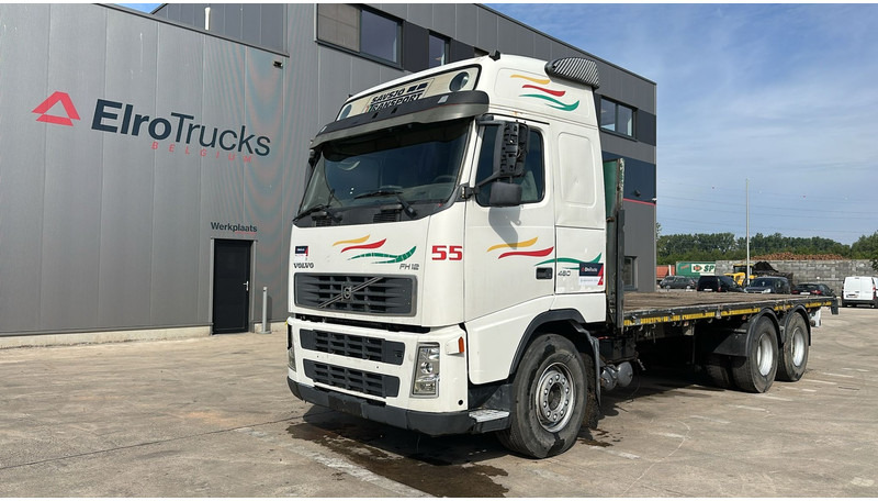 Volvo FH 12 - 460 (BOITE MANUELLE / MANUAL GEARBOX / 10 TYRES / 6X2 / AC / AIRCO) - شاحنات مسطحة: صورة 1 Volvo FH 12 - 460 (BOITE MANUELLE / MANUAL GEARBOX / 10 TYRES / 6X2 / AC / AIRCO) - شاحنات مسطحة: صورة 1