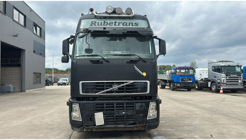 Volvo FH 440 (CAN DRIVE BUT PROBLEM WITH CLUTCH) - وحدة جر: صورة 2 Volvo FH 440 (CAN DRIVE BUT PROBLEM WITH CLUTCH) - وحدة جر: صورة 2