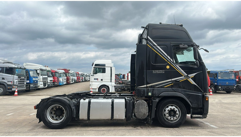 Volvo FH 440 (CAN DRIVE BUT PROBLEM WITH CLUTCH) - وحدة جر: صورة 4 Volvo FH 440 (CAN DRIVE BUT PROBLEM WITH CLUTCH) - وحدة جر: صورة 4