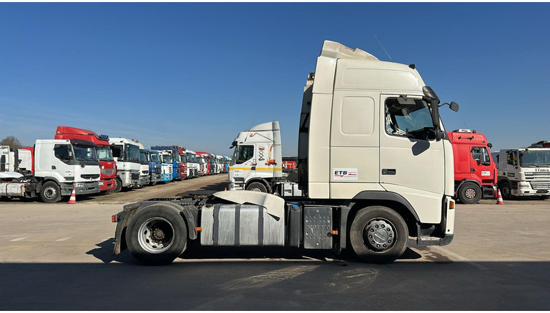 Volvo FH 440 (GOOD CONDITION / BONNE ETAT) - وحدة جر: صورة 4 Volvo FH 440 (GOOD CONDITION / BONNE ETAT) - وحدة جر: صورة 4