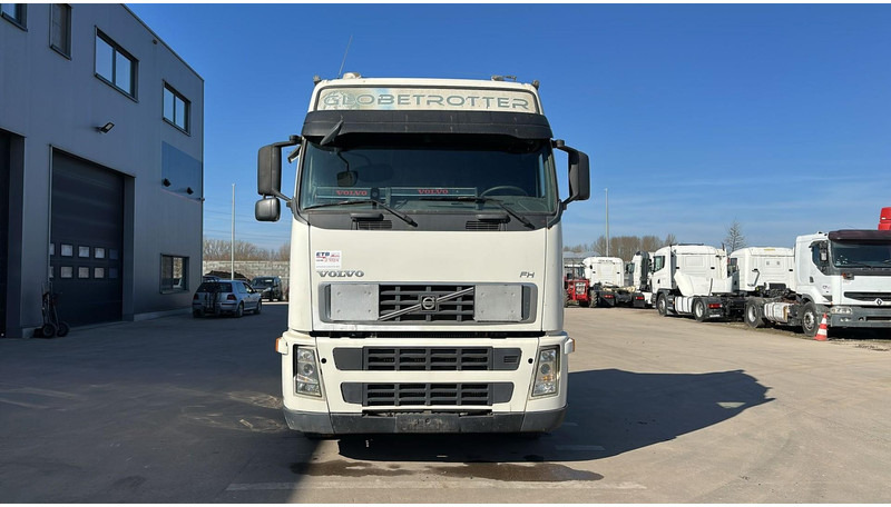 Volvo FH 440 (GOOD CONDITION / BONNE ETAT) - وحدة جر: صورة 2 Volvo FH 440 (GOOD CONDITION / BONNE ETAT) - وحدة جر: صورة 2