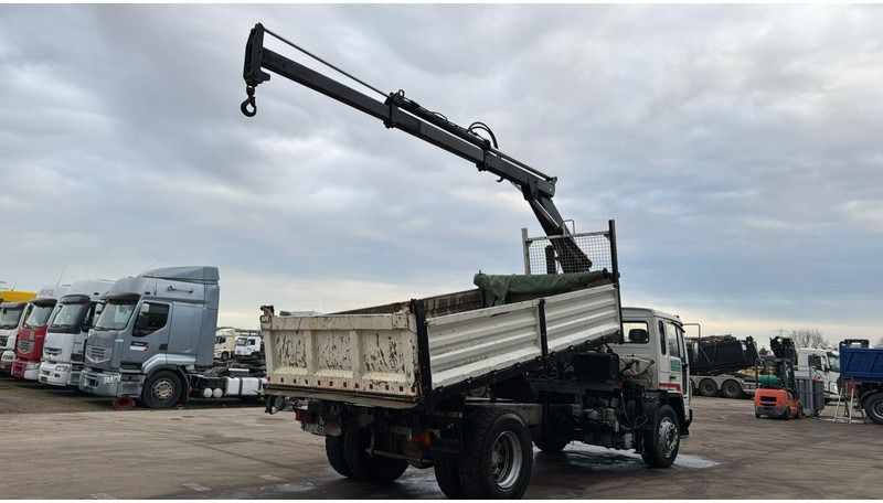 Volvo FL 6-18 (MANUAL PUMP / CRANE HIAB 090 / STEEL SUSP. / LAMES / POMPE MANUELLE / 18 TONS) - شاحنة قلاب, شاحنة كرين: صورة 4 Volvo FL 6-18 (MANUAL PUMP / CRANE HIAB 090 / STEEL SUSP. / LAMES / POMPE MANUELLE / 18 TONS) - شاحنة قلاب, شاحنة كرين: صورة 4