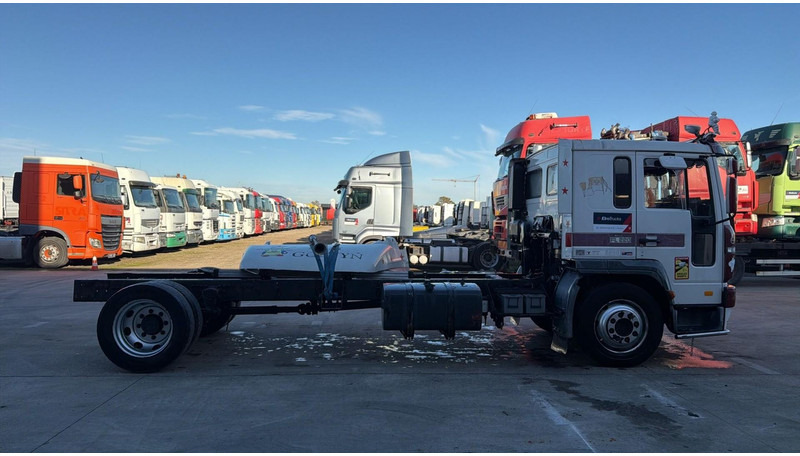 Volvo FL 6 - 220 (MANUAL GEARBOX / BOITE MANUELLE / 8 TONNES) - شاحنة هيكل كابينة: صورة 3 Volvo FL 6 - 220 (MANUAL GEARBOX / BOITE MANUELLE / 8 TONNES) - شاحنة هيكل كابينة: صورة 3