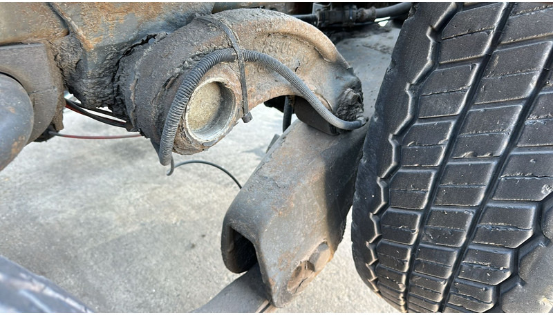 شاحنة هيكل كابينة Volvo FM 12 - 380 (FULL STEEL SUSP. / SUSP. LAMES / CHASSIS LONGUE / 10 TYRES / TRES BONNE ETAT): صورة 13