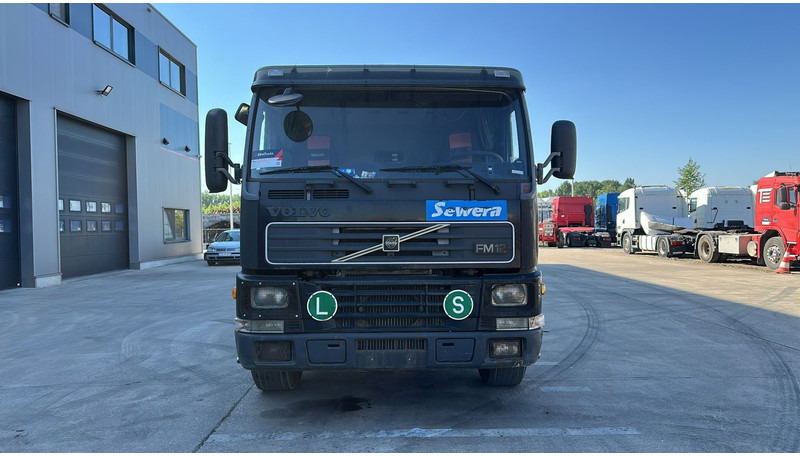 Volvo FM 12 - 380 (FULL STEEL SUSP. / SUSP. LAMES / CHASSIS LONGUE / 10 TYRES / TRES BONNE ETAT) - شاحنة هيكل كابينة: صورة 2 Volvo FM 12 - 380 (FULL STEEL SUSP. / SUSP. LAMES / CHASSIS LONGUE / 10 TYRES / TRES BONNE ETAT) - شاحنة هيكل كابينة: صورة 2