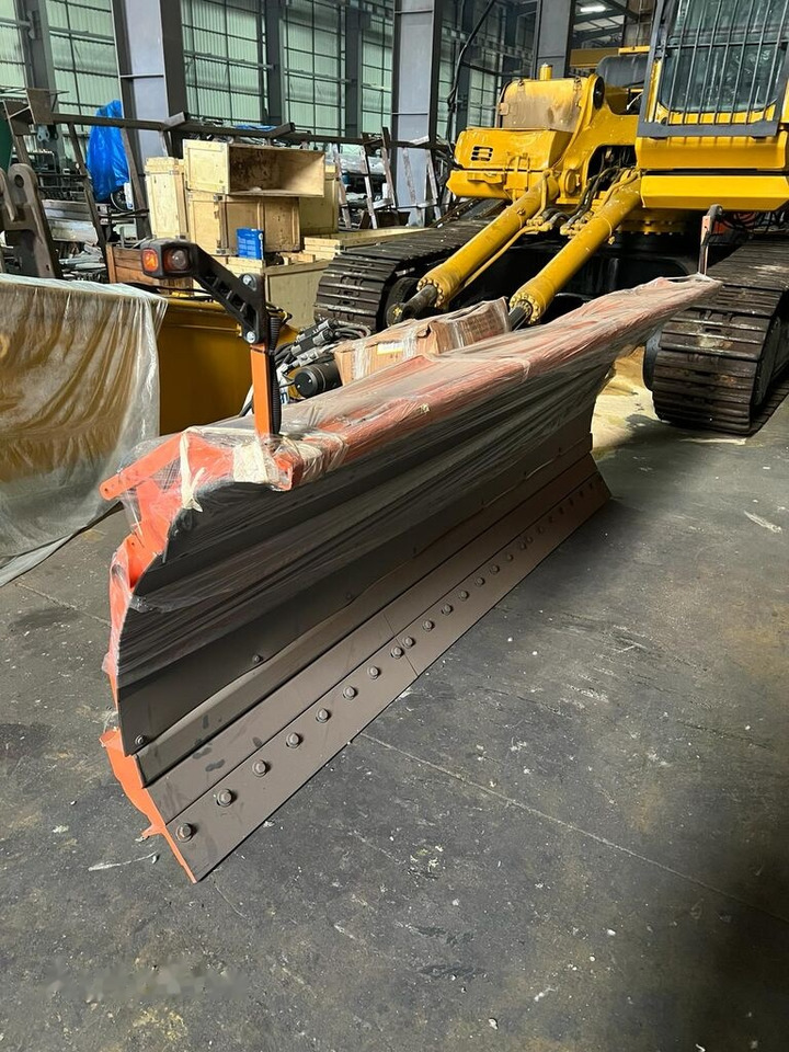 Galen Snow Plow for Trucks - كاسحة ثلوج: صورة 2 Galen Snow Plow for Trucks - كاسحة ثلوج: صورة 2