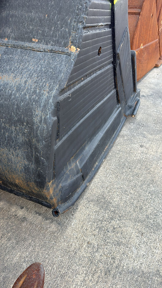 HITACHI ZX520/530 Cheap Second Hand Bucket - بكت حفار: صورة 5 HITACHI ZX520/530 Cheap Second Hand Bucket - بكت حفار: صورة 5