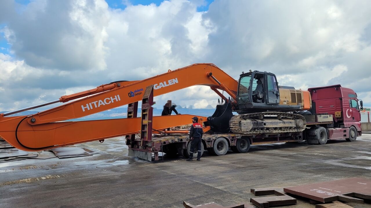 Hitachi ZX350 Long Reach Boom-Arm Manufacturing - حفار زحاف: صورة 5 Hitachi ZX350 Long Reach Boom-Arm Manufacturing - حفار زحاف: صورة 5