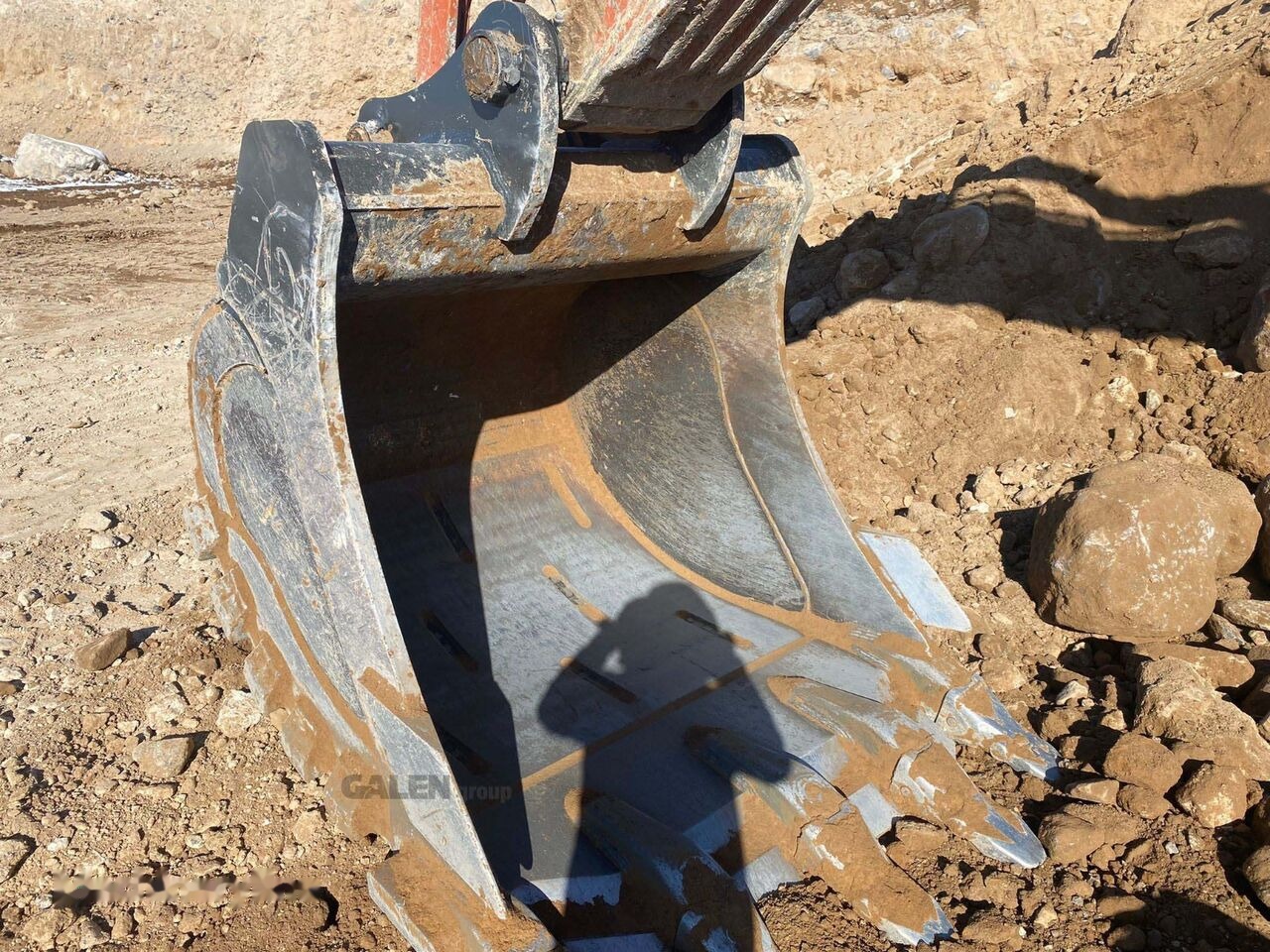Hitachi ZX490 Heavy Duty Bucket - بكت حفار: صورة 2 Hitachi ZX490 Heavy Duty Bucket - بكت حفار: صورة 2