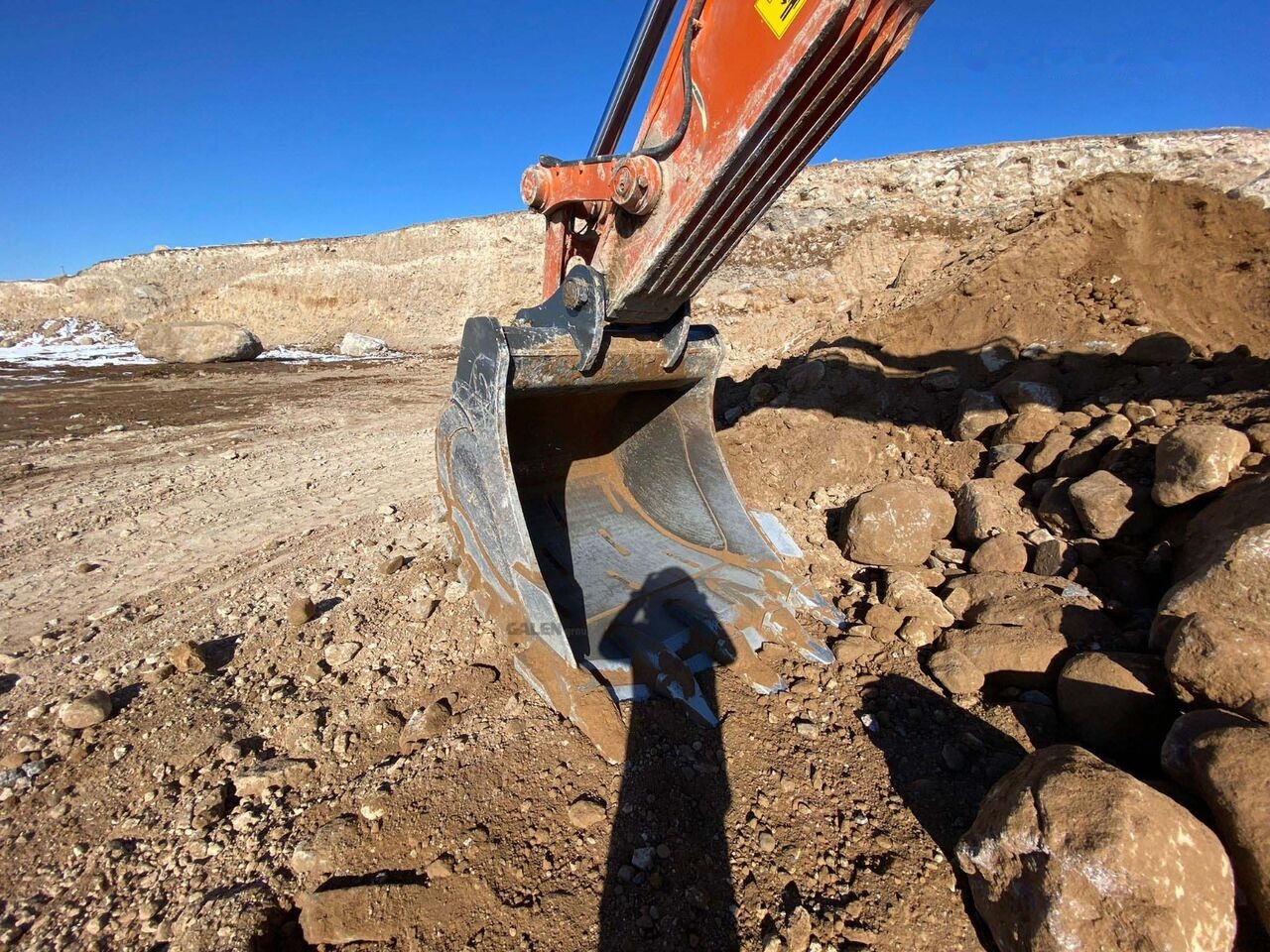 Hitachi ZX490 Heavy Duty Bucket - بكت حفار: صورة 1 Hitachi ZX490 Heavy Duty Bucket - بكت حفار: صورة 1
