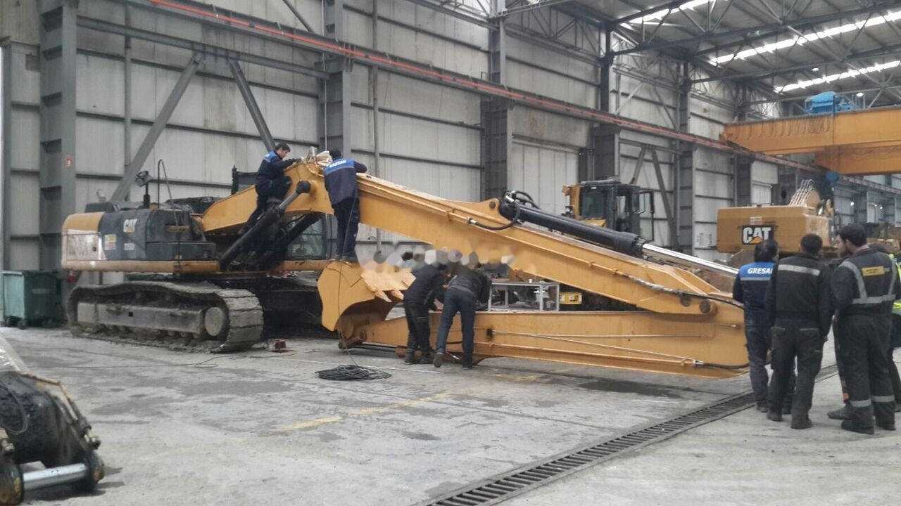 Hitachi ZX870 Long Reach Arm-Boom - ذراع تطويل - حفارة: صورة 4 Hitachi ZX870 Long Reach Arm-Boom - ذراع تطويل - حفارة: صورة 4