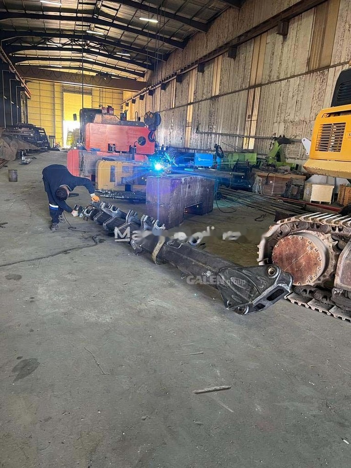 New Knuckle Crane Boom - رافعة: صورة 4 New Knuckle Crane Boom - رافعة: صورة 4