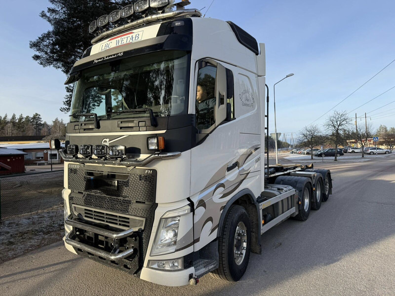 Volvo FH500 - شاحنة ذات خطاف, شاحنة كرين: صورة 1 Volvo FH500 - شاحنة ذات خطاف, شاحنة كرين: صورة 1