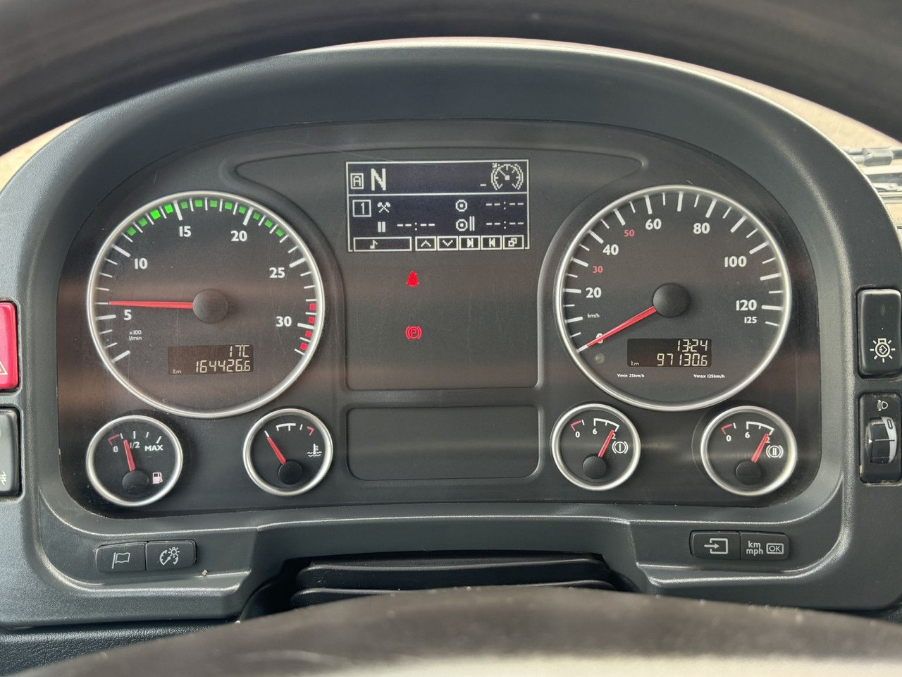 شاحنة قلاب MAN TGM 18.340 4x4 ALLRAD MEILLER 3-S Kipper AHK: صورة 19