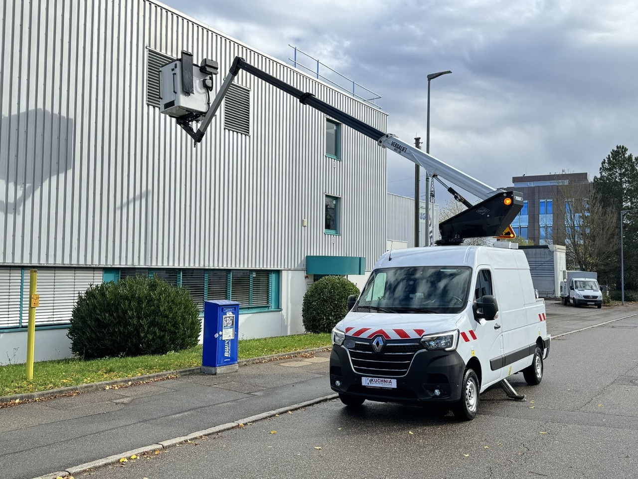 Renault MASTER Versalift VDTL 135 C, 14m 230kg Abstützun - منصة تلسكوبية محمولة على شاحنة: صورة 3 Renault MASTER Versalift VDTL 135 C, 14m 230kg Abstützun - منصة تلسكوبية محمولة على شاحنة: صورة 3