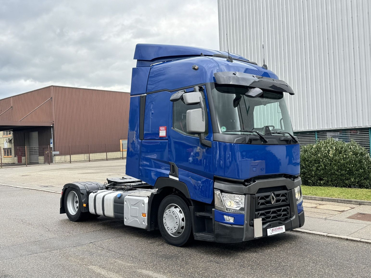 Renault T460 S-Cab X-Low 2-Tanks Hubsattel Standklima - وحدة جر: صورة 4 Renault T460 S-Cab X-Low 2-Tanks Hubsattel Standklima - وحدة جر: صورة 4