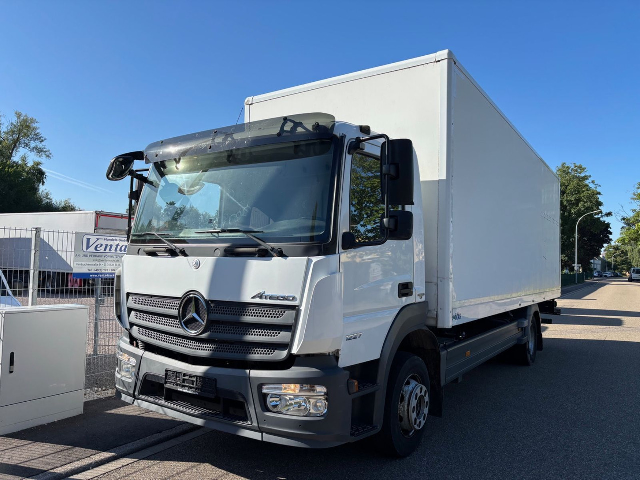 Mercedes-Benz Atego III 1227L, Euro-6, Klima, LBW - شاحنة مقفلة: صورة 1 Mercedes-Benz Atego III 1227L, Euro-6, Klima, LBW - شاحنة مقفلة: صورة 1