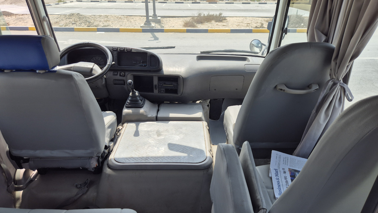 حافلة صغيرة, ميكروباص TOYOTA Coaster ... Nos bus -Originaires TOYOTA ...pas Chinois... T73: صورة 8 حافلة صغيرة, ميكروباص TOYOTA Coaster ... Nos bus -Originaires TOYOTA ...pas Chinois... T73: صورة 8