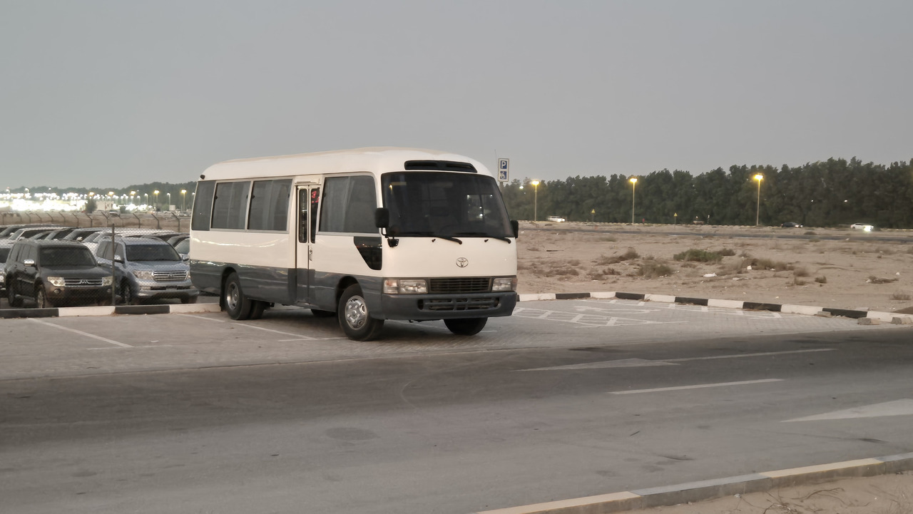 Toyota Coaster ... Nos bus -Originaires TOYOTA ...pas Chinois... T04 - حافلة صغيرة, ميكروباص: صورة 1 Toyota Coaster ... Nos bus -Originaires TOYOTA ...pas Chinois... T04 - حافلة صغيرة, ميكروباص: صورة 1