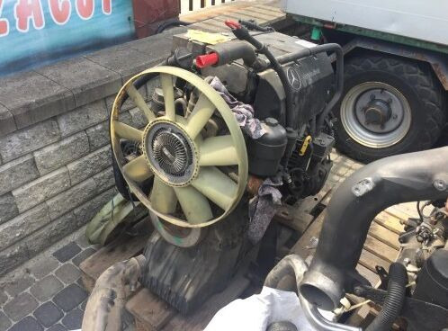 Mercedes-Benz OM904LA Mercedes-Benz truck - محرك - شاحنة: صورة 2 Mercedes-Benz OM904LA Mercedes-Benz truck - محرك - شاحنة: صورة 2