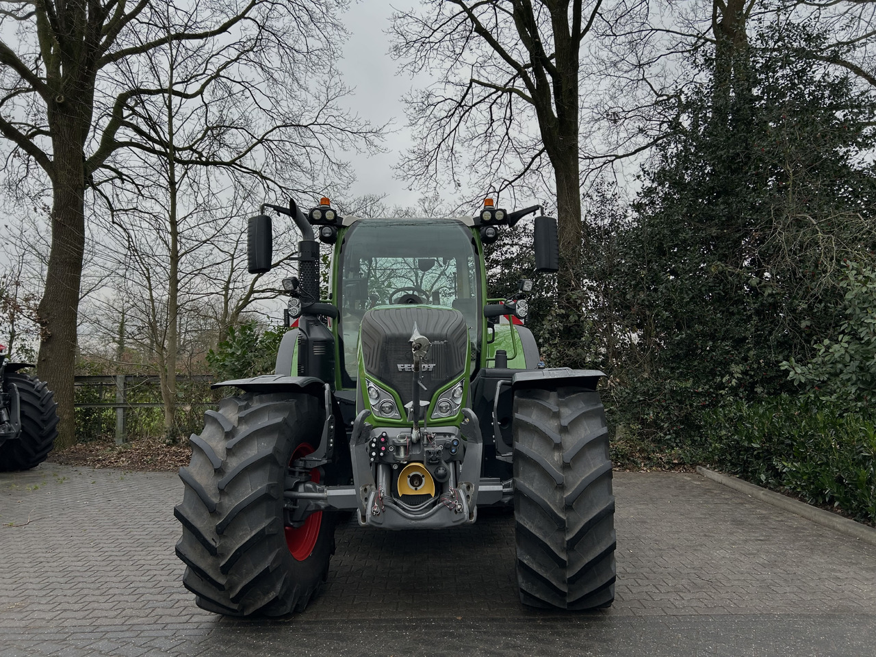 FENDT 724 Vario Gen6 ProfiPlus setting 2 - جرار: صورة 5 FENDT 724 Vario Gen6 ProfiPlus setting 2 - جرار: صورة 5