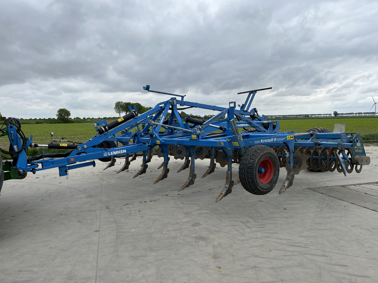 Lemken Kristall 9/600 KA - المحراث: صورة 1 Lemken Kristall 9/600 KA - المحراث: صورة 1