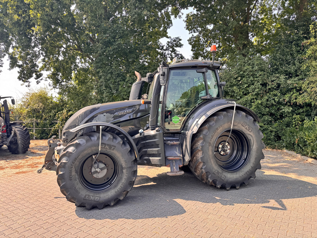 Valtra T214 Direct - جرار: صورة 2 Valtra T214 Direct - جرار: صورة 2