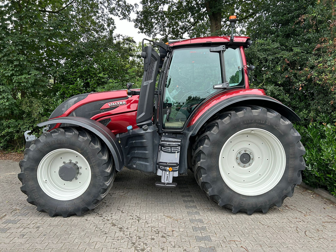 Valtra T214 Direct - جرار: صورة 2 Valtra T214 Direct - جرار: صورة 2