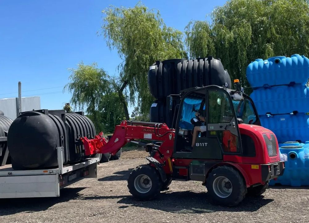 Inny NOWA ładowarka kołowa teleskopowa AUGER 811T - جرافة ذات عجلات تلسكوبية: صورة 2 Inny NOWA ładowarka kołowa teleskopowa AUGER 811T - جرافة ذات عجلات تلسكوبية: صورة 2