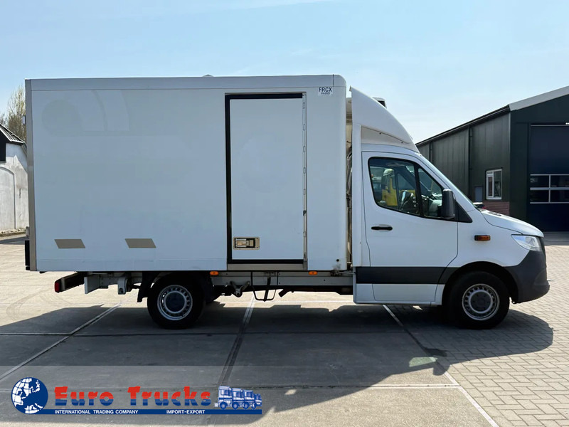 Mercedes-Benz Sprinter 316 Gearbox problems - شاحنة مُبرّدة للتوصيل: صورة 3 Mercedes-Benz Sprinter 316 Gearbox problems - شاحنة مُبرّدة للتوصيل: صورة 3