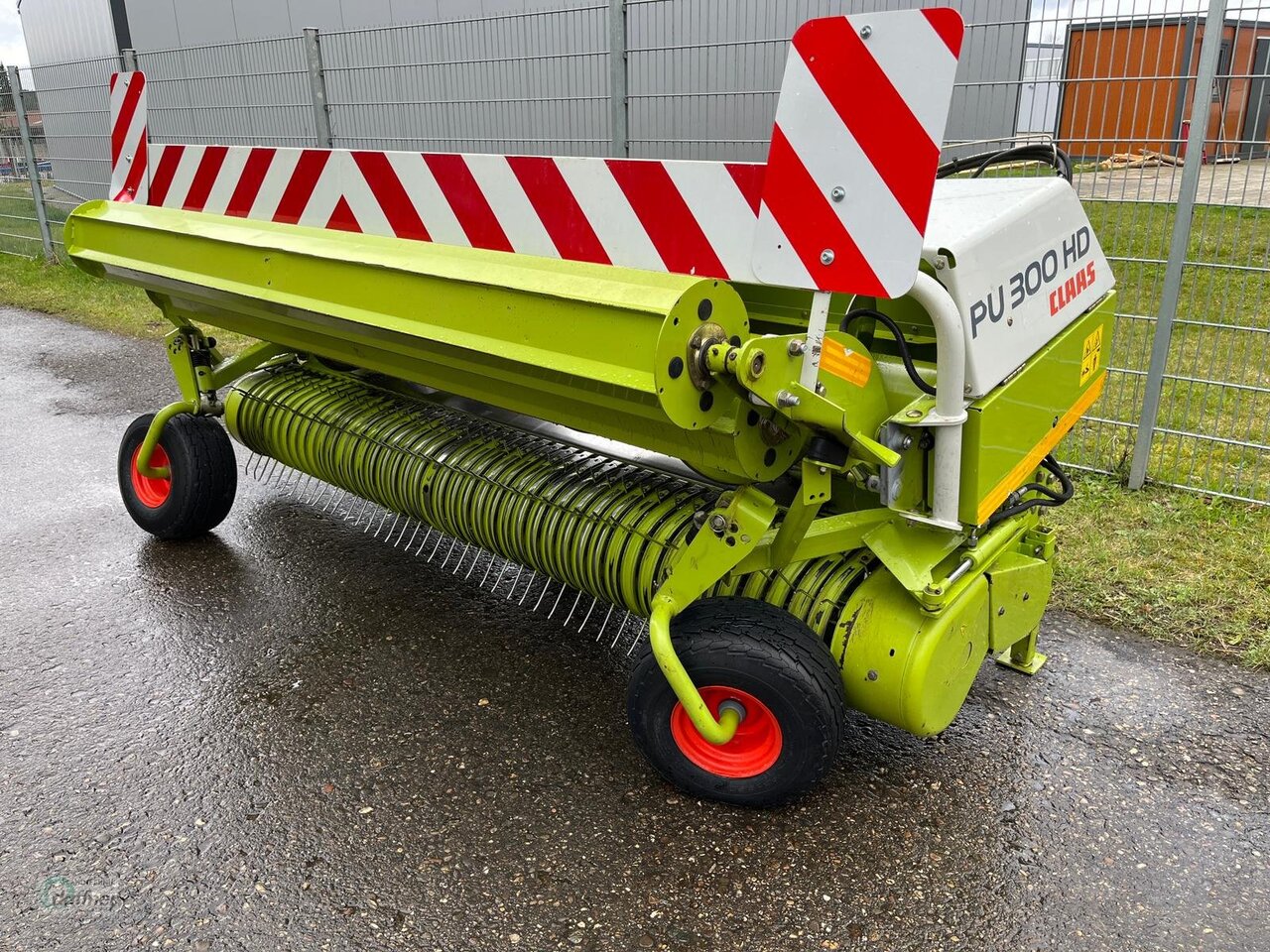 CLAAS PU 300 HD L Pro - ملحق حصادة أعلاف: صورة 2 CLAAS PU 300 HD L Pro - ملحق حصادة أعلاف: صورة 2