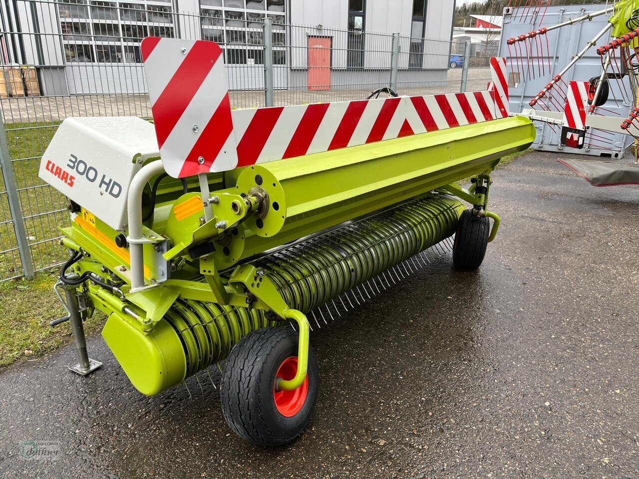 CLAAS PU 300 HD L Pro - ملحق حصادة أعلاف: صورة 1 CLAAS PU 300 HD L Pro - ملحق حصادة أعلاف: صورة 1