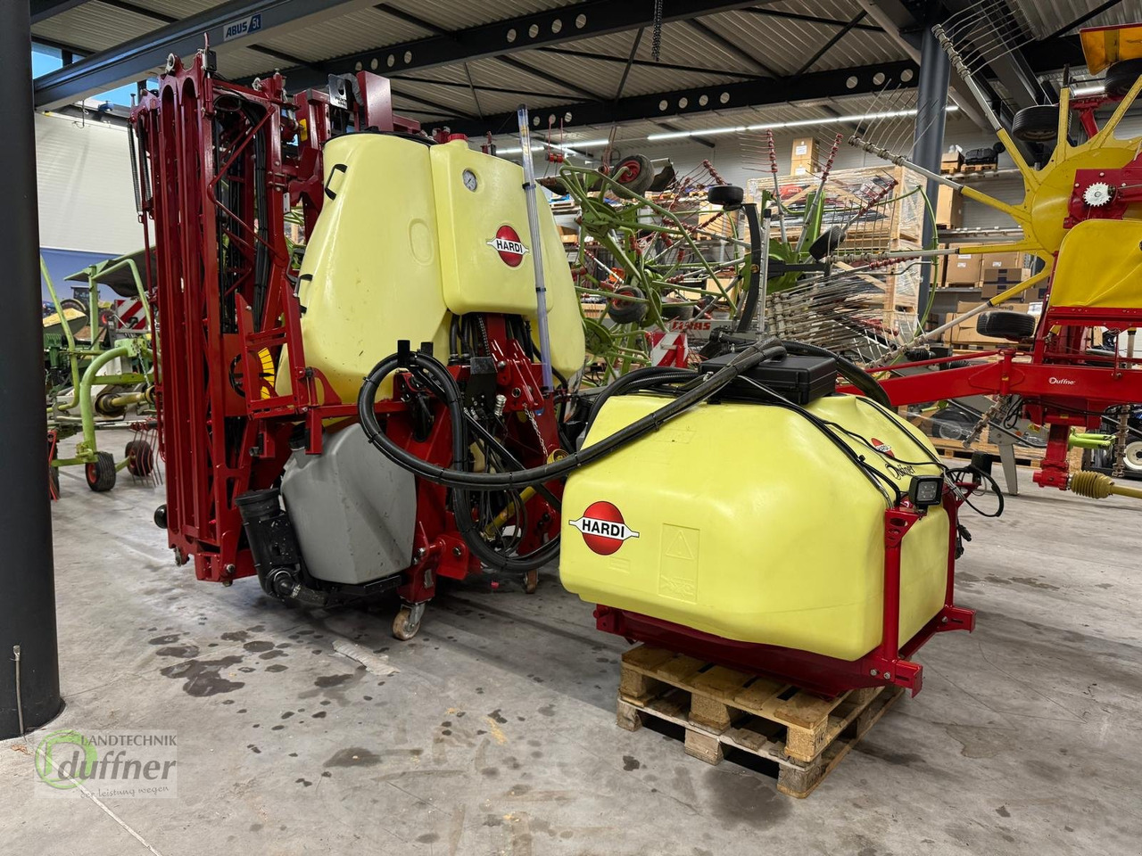 Hardi Mega 12 1200 Smart ISOBUS - بخاخ مقطورة: صورة 2 Hardi Mega 12 1200 Smart ISOBUS - بخاخ مقطورة: صورة 2
