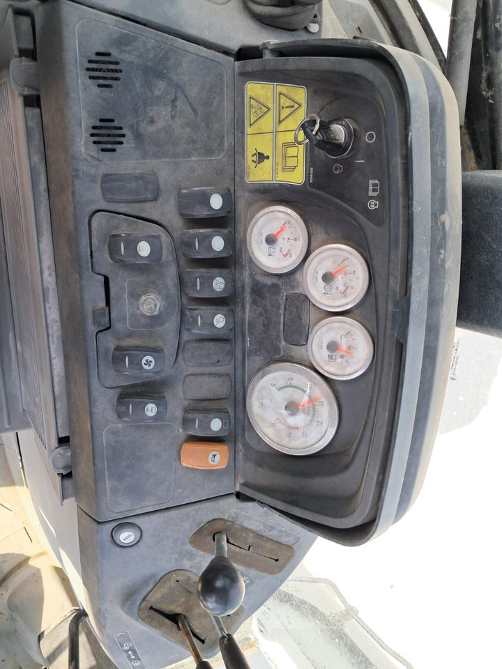 CATERPILLAR 428E - جرافة حفار: صورة 3 CATERPILLAR 428E - جرافة حفار: صورة 3
