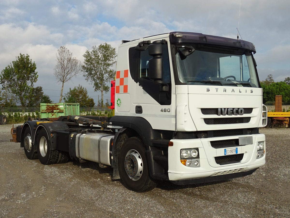 IVECO STRALIS 480 - شاحنة ذات خطاف: صورة 3 IVECO STRALIS 480 - شاحنة ذات خطاف: صورة 3